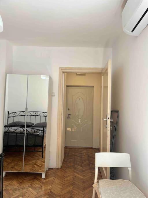 Central Home In Belgrád Kültér fotó